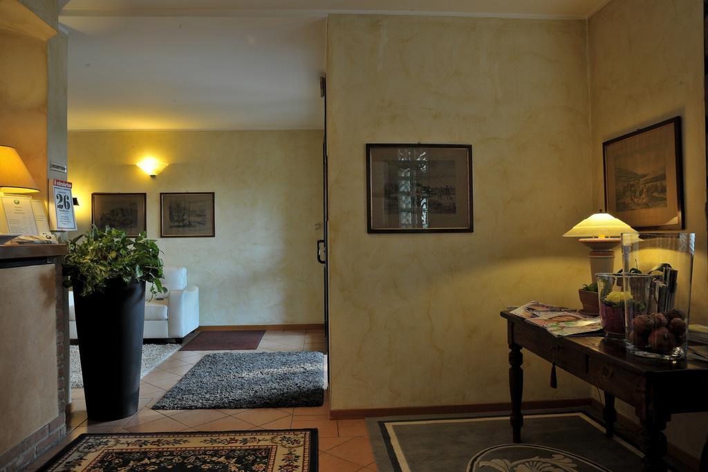 Hotel Parco Castelvetro Piacentino Экстерьер фото